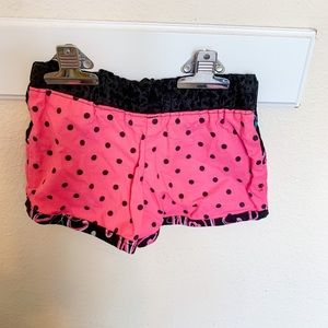 6/9m shorts - handmade